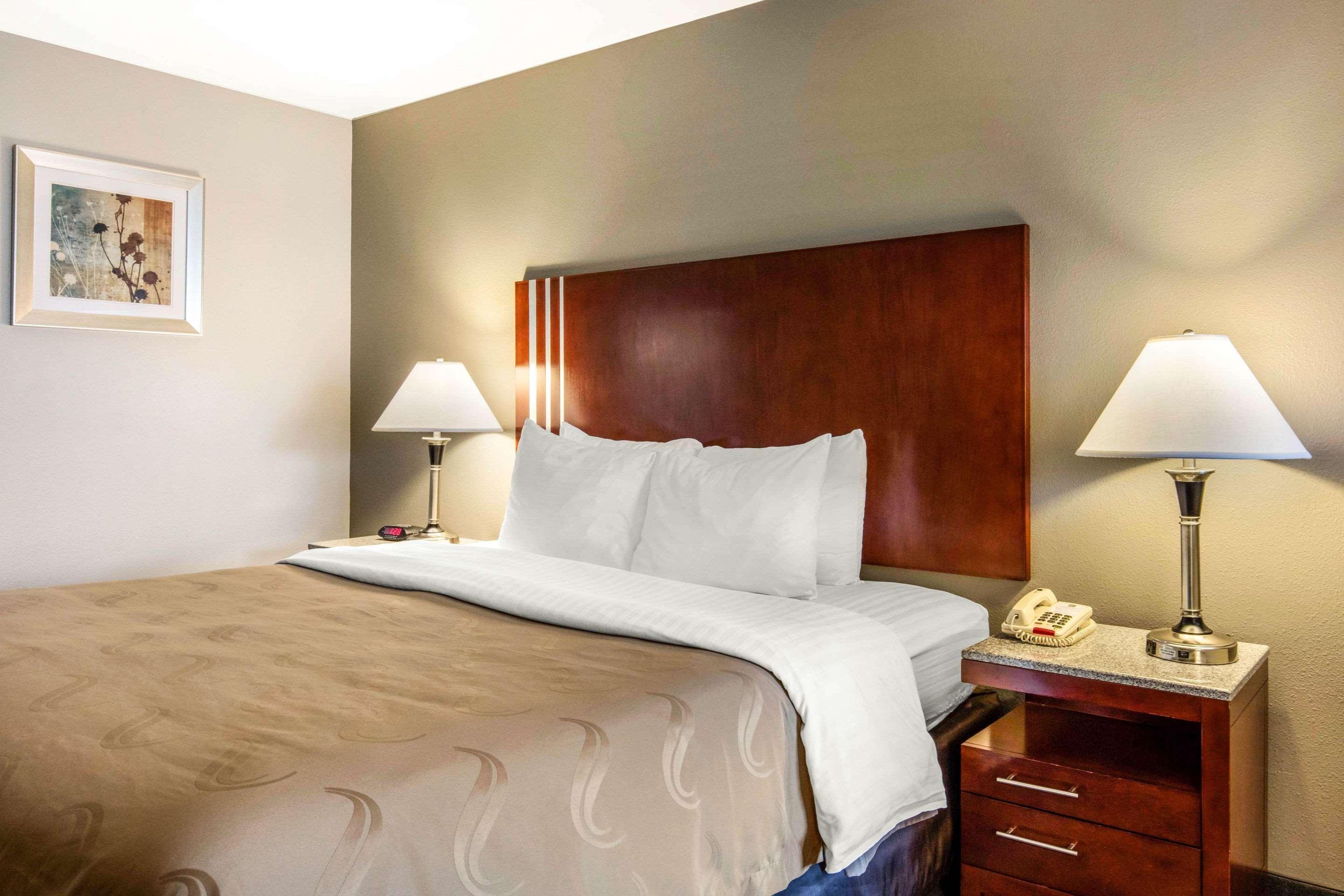 Quality Inn Airport I-240 멤피스 외부 사진