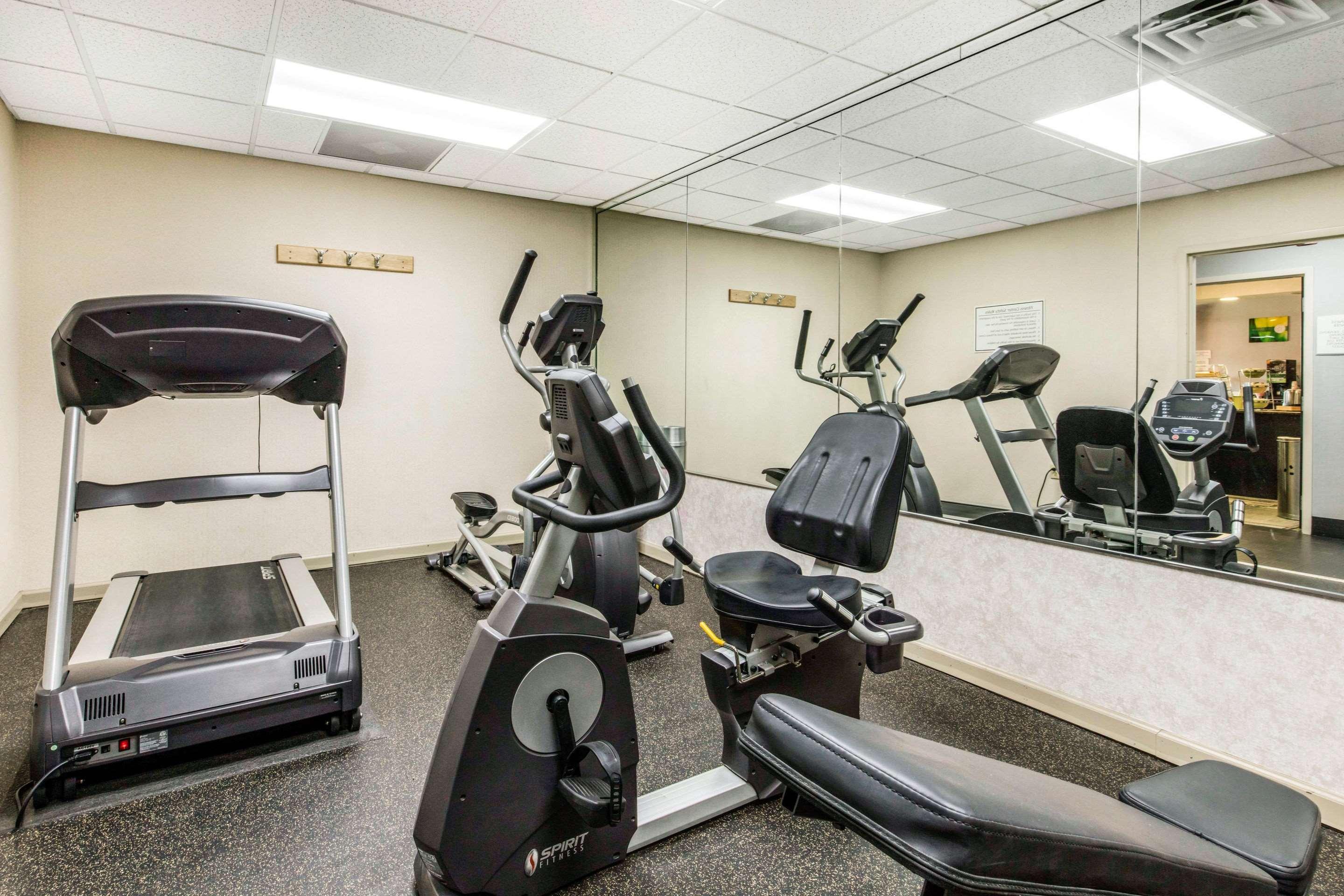 Quality Inn Airport I-240 멤피스 외부 사진