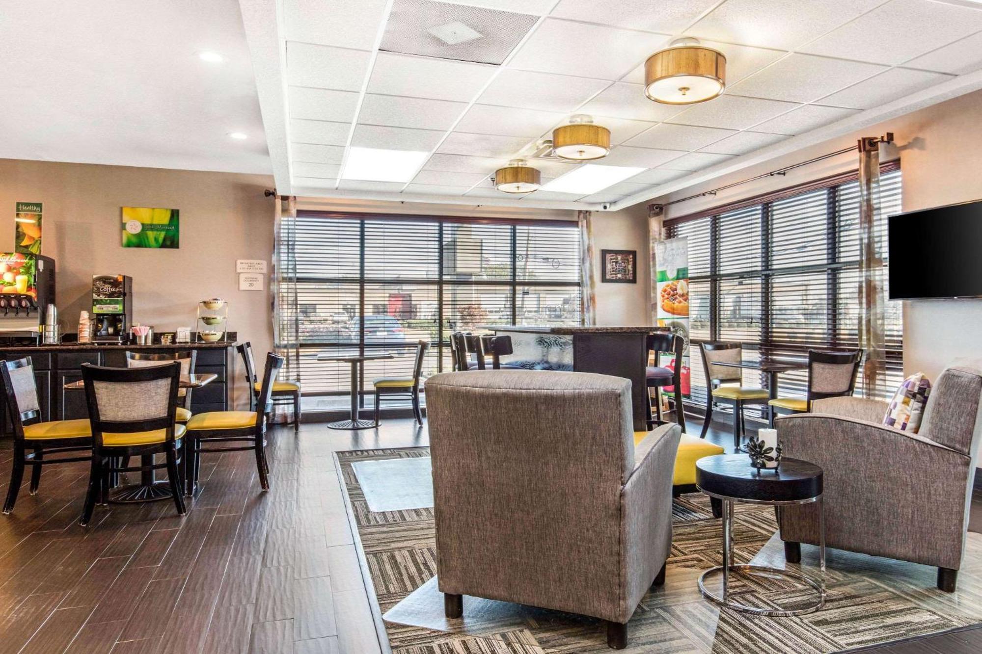 Quality Inn Airport I-240 멤피스 외부 사진