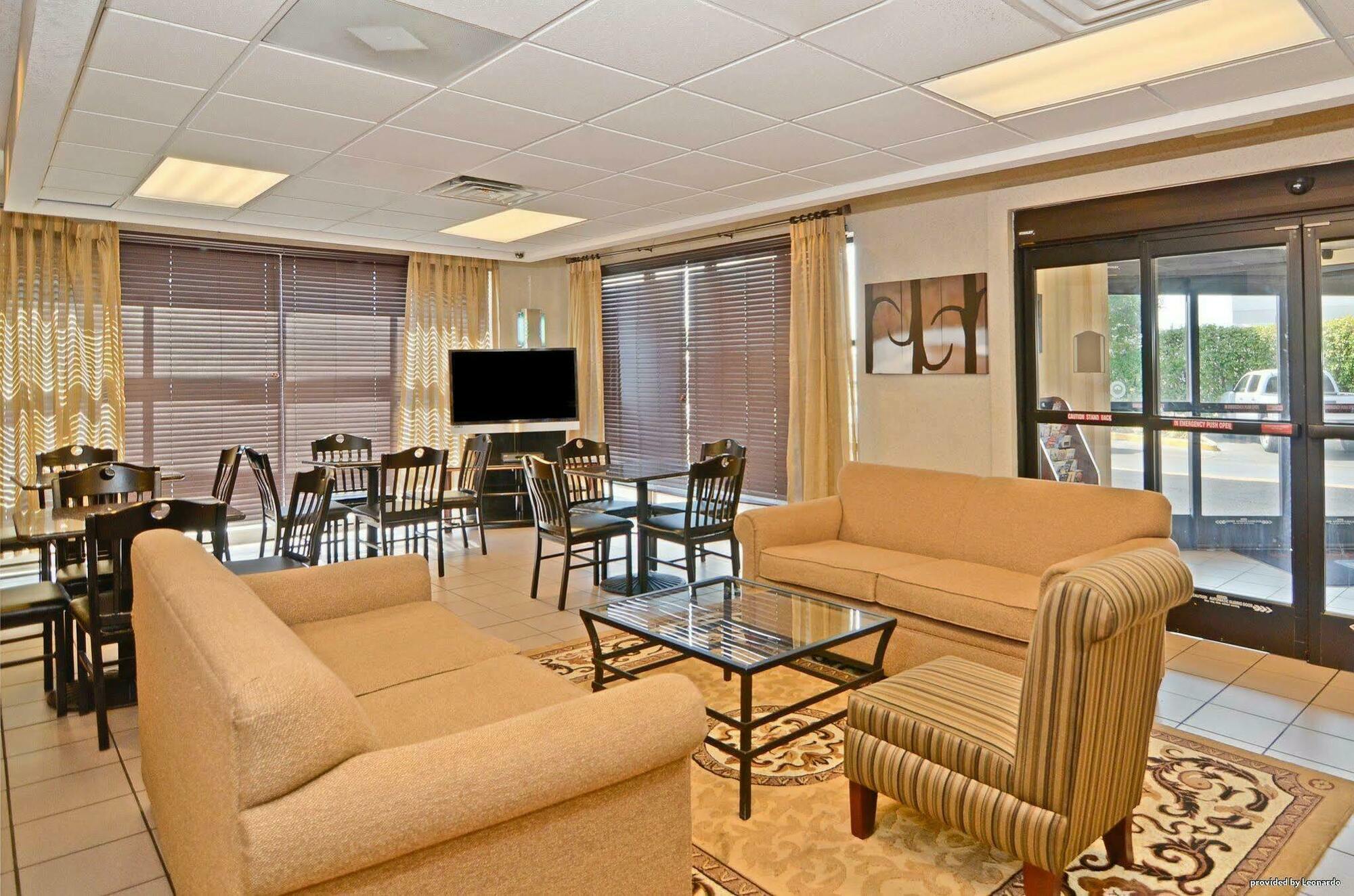 Quality Inn Airport I-240 멤피스 외부 사진