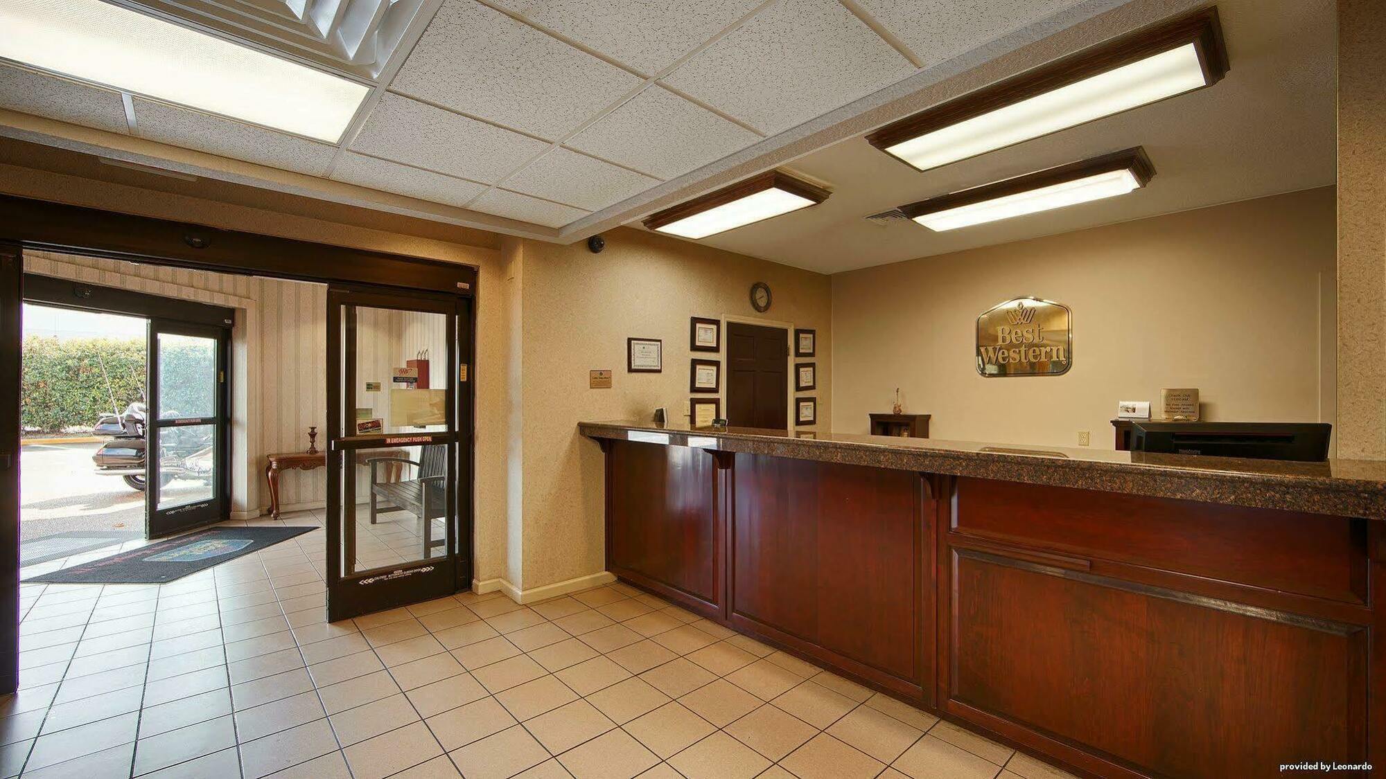 Quality Inn Airport I-240 멤피스 외부 사진